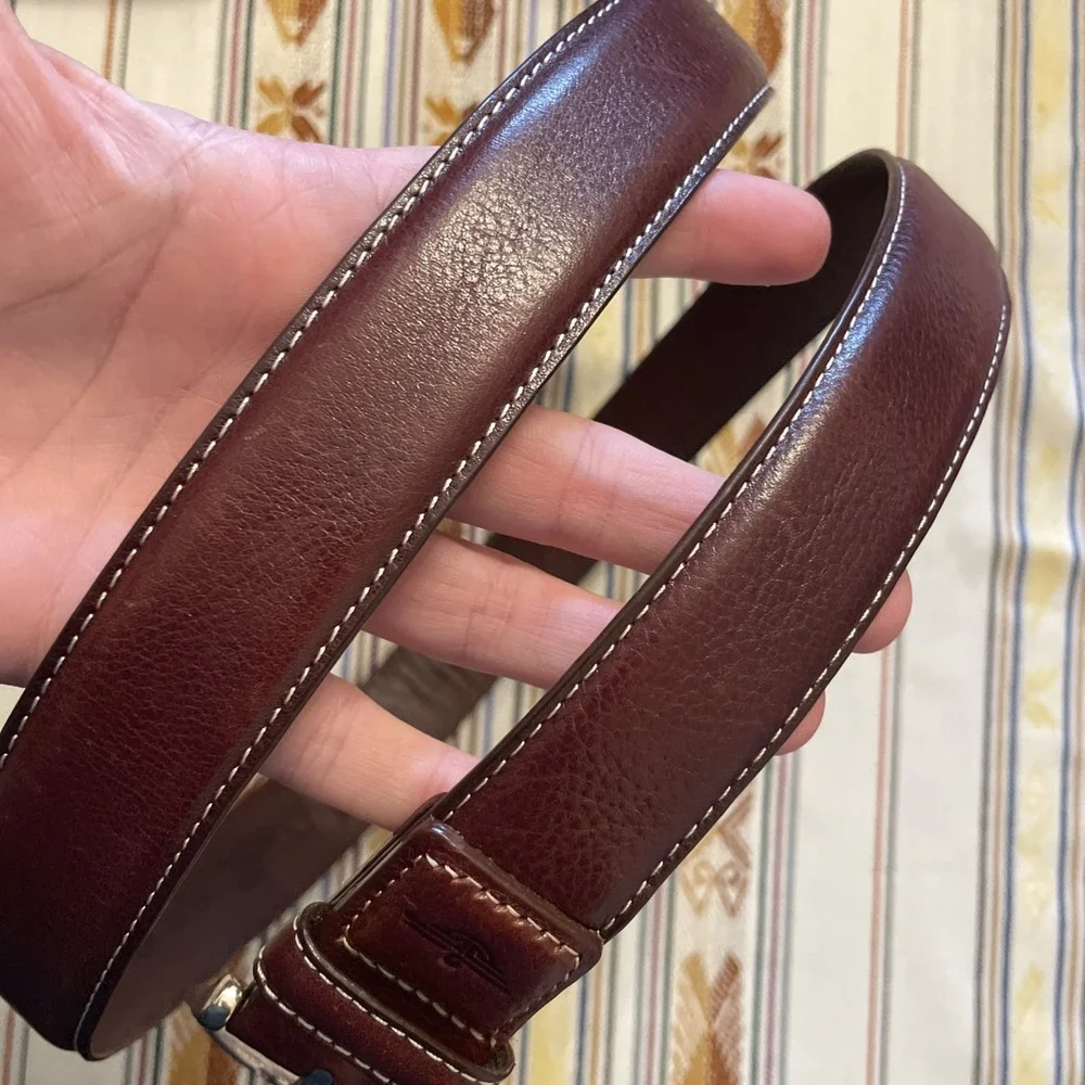 Dockers Genuine Leather 42/105 Dark Brown‎ Leather Belt HBH 11DK01F3 Stitching